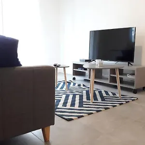 T3 Spacieux, Renové En 2020 -pkg-métro Appartement
